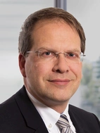 Portrait des Mitarbeitenden