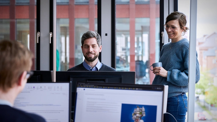 Mitarbeitende am ]init[-Standort Hamburg